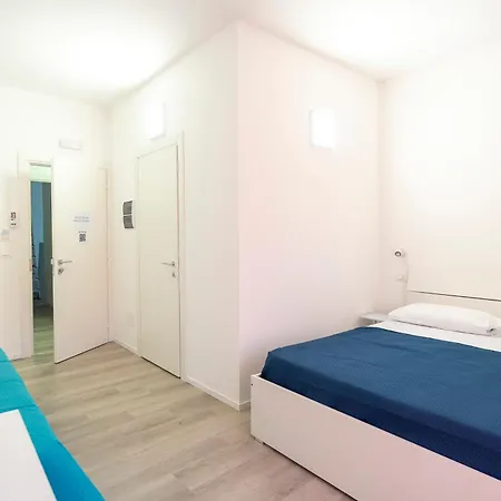 Pensión Prestige House 7 Scalea