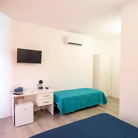 Prestige House 7 Scalea