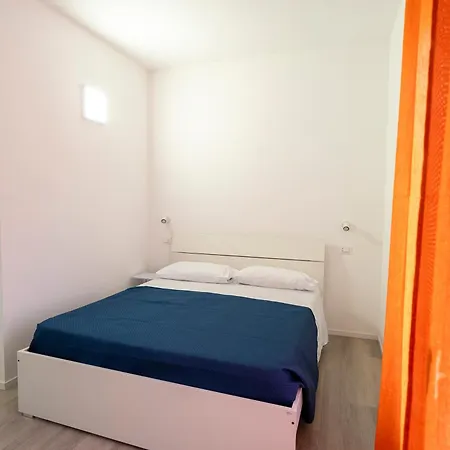 Prestige House 7 Scalea